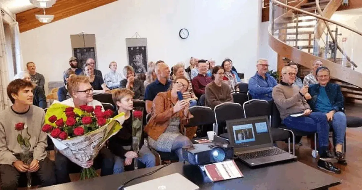 Præsentation af afgangsprojekter og middag